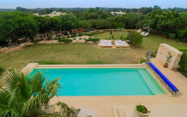 13 Bedroom Villa With Heated Pool, Golf Course, Seaside