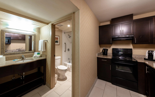Holiday Inn Express Hotel & Suites Riverport Richmond by IHG