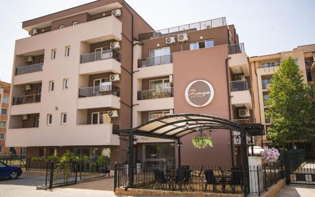 Hotel Zonya