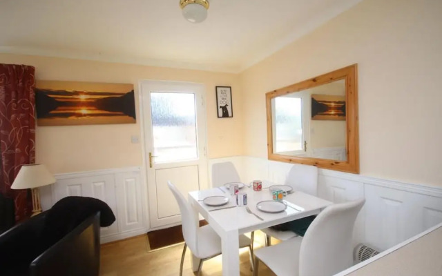 7A Medmerry Park 2 Bedroom Chalet