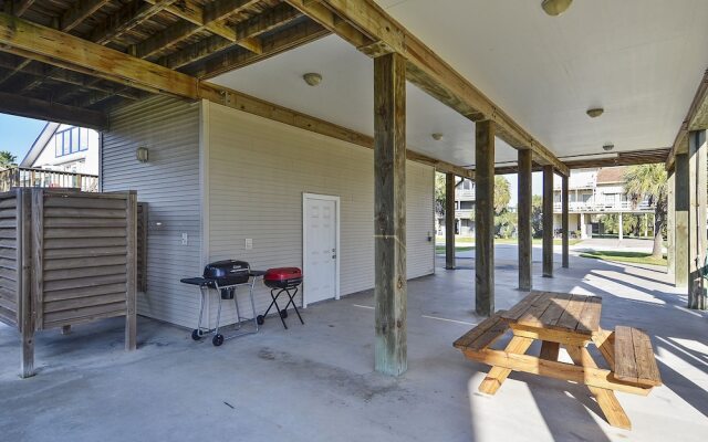 Sommervilla by RedAwning