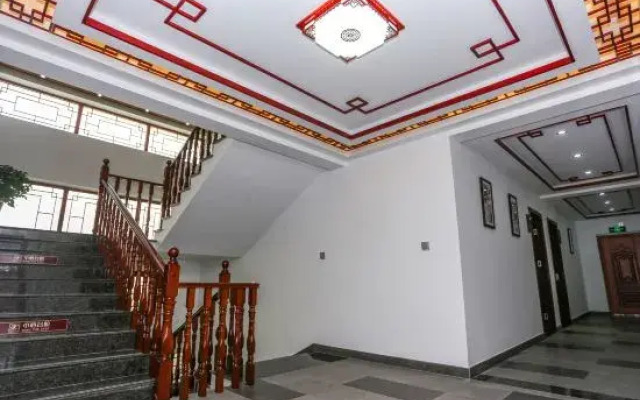 Jingxian Taohuatan Shuangtang Inn