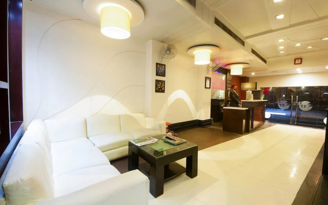 Hotel Delhi 37 Near - Delhi Airport