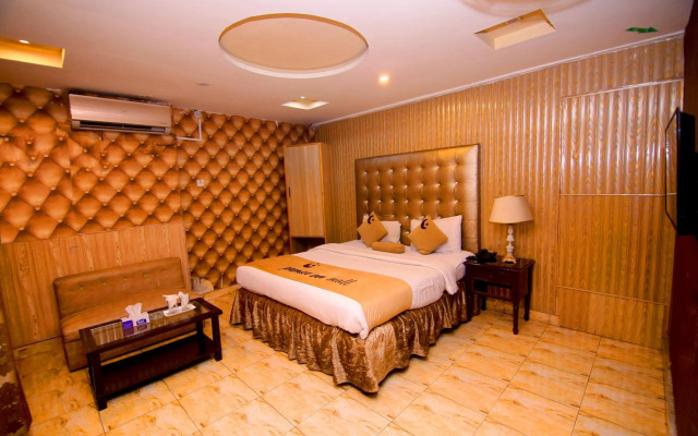 Premier inn Mall Lahore