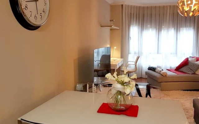 Apartment With 2 Bedrooms in Gijón, With Wifi