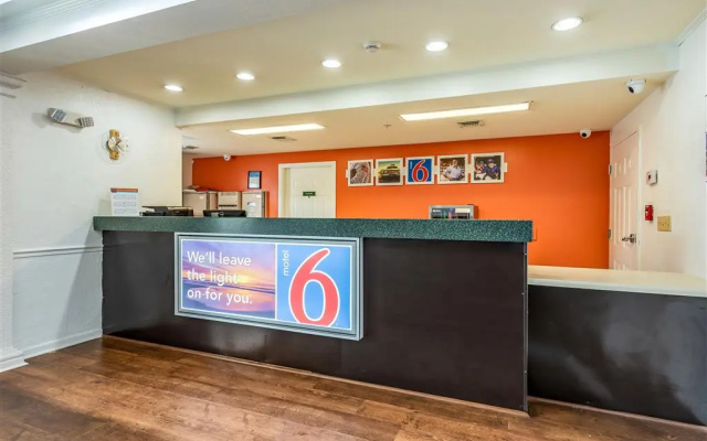 Motel 6 Shreveport, LA