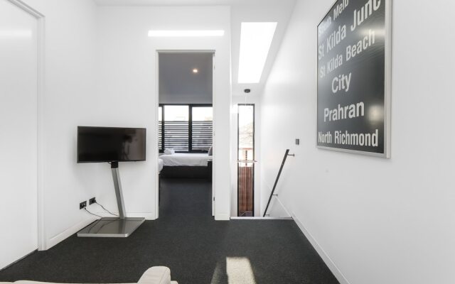 Boutique Stays - County Down, Port Melbourne