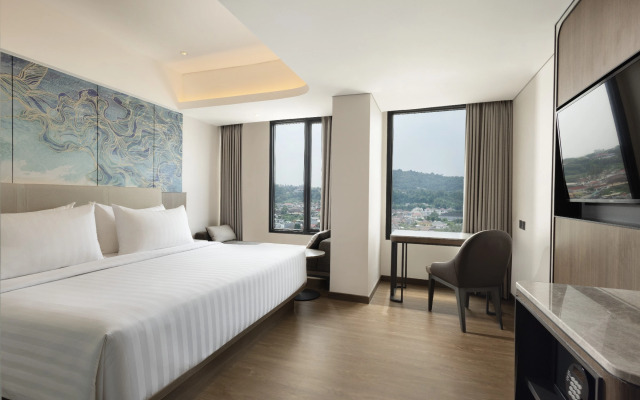 Hotel Santika Premiere Lampung