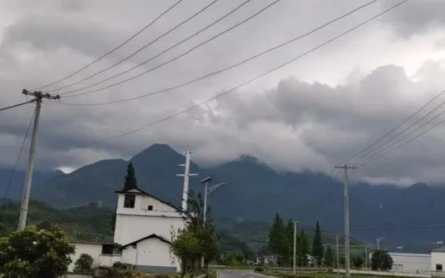 Wugong Mountain Yunlin Pavilion B & B