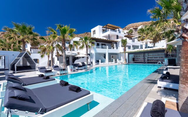 Tropicana Hotel , Suites & Villas Mykonos