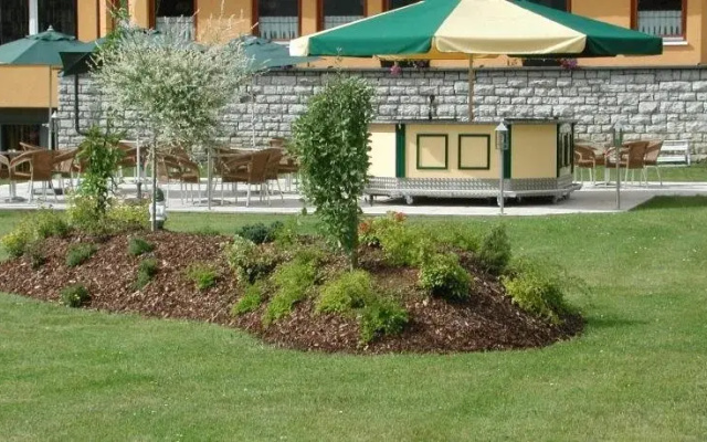 Hotel 4 Jahreszeiten