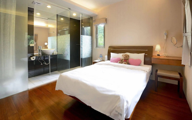 Sun Moon Lake Love Home Garden Inn