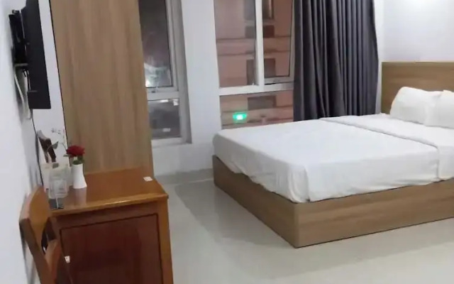 Purple Sun Apartment & Spa Da Nang
