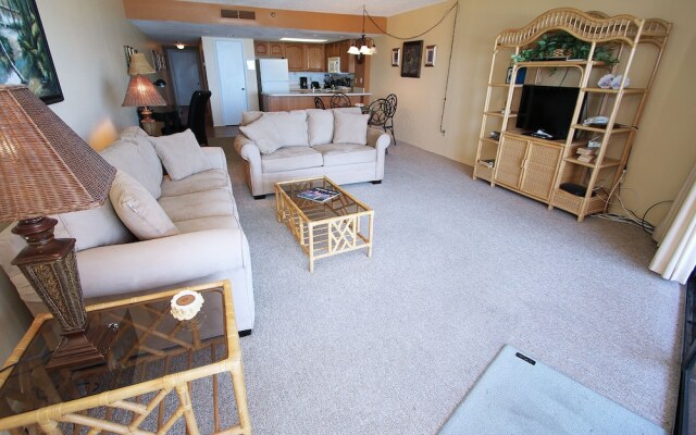Chateaux 205 Apartment