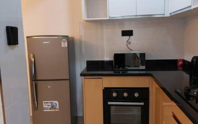 Urban Oasis - Modern Luxe 2 Bedroom Apt with pool, gym