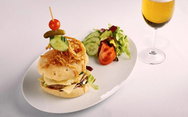 Van Der Valk Hotel Charleroi Airport