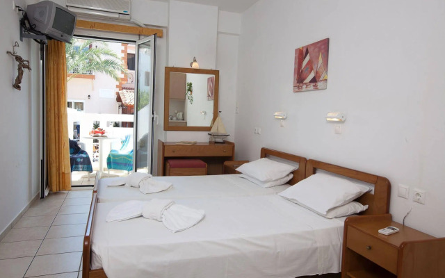 Galini Apartments and Studios