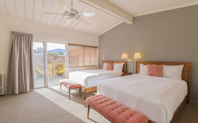 Contenta Inn