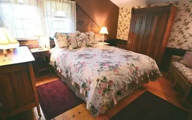 The Nutmeg Inn