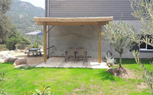 Appt RDC 90 m2 NEUF climatisé rivière et plage