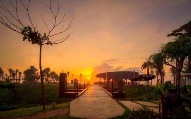 Komune Resort & Beach Club Bali