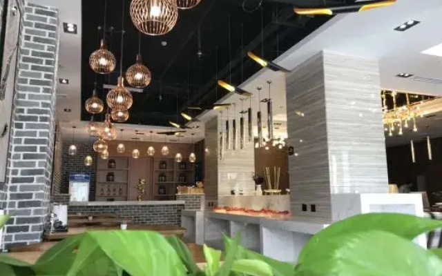 Dollmay Hotel (Tianshui First People's Hospital Hongqiao Branch)