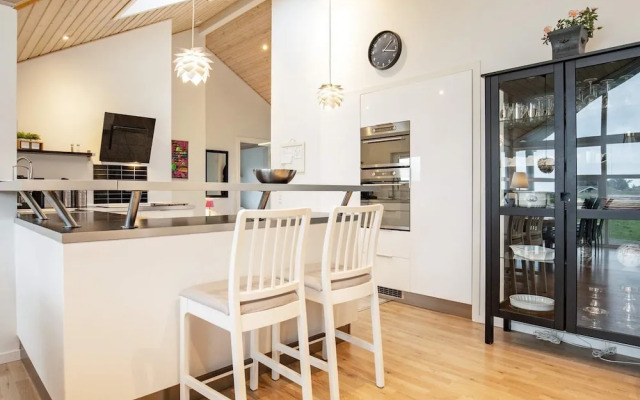 10 Person Holiday Home in Lokken