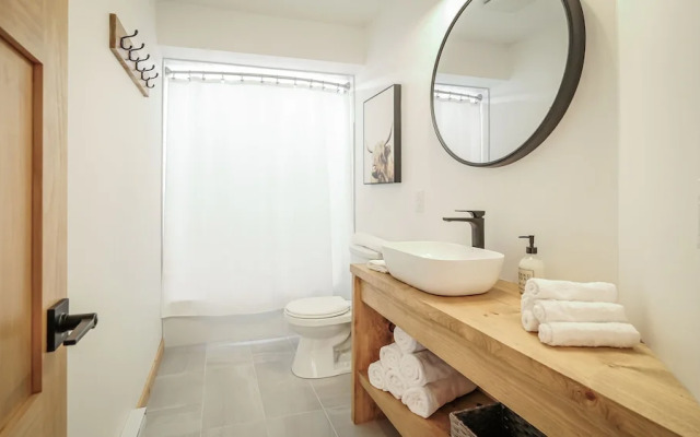 Station Farmhouse Tremblant
