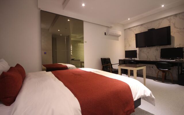 The Club Hotel Seomyeon