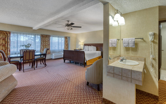 SureStay Plus Hotel by Best Western Reno Airport