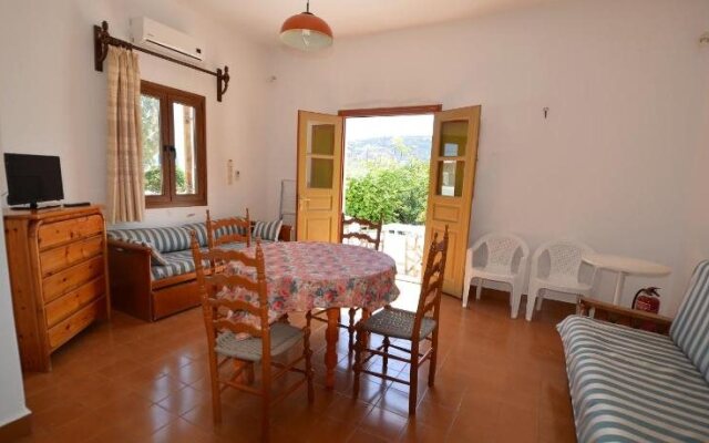 Madoupa Beach Apartments