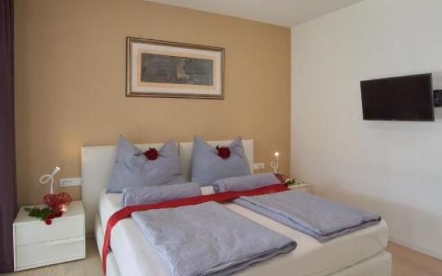 Penthouse & Garden - luxury apartment