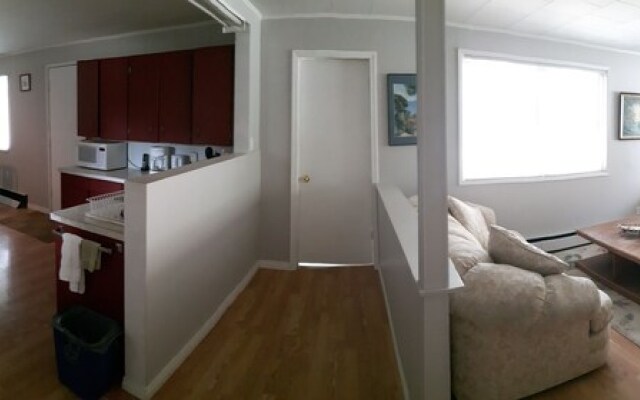 Deerview Lodge & Cabins - Princeton BC