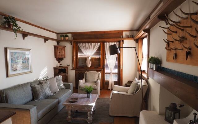 Crignes 53 Luxury Apartment Cortina