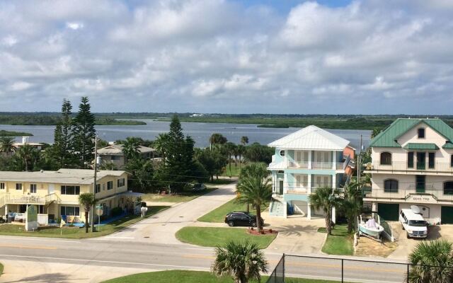 Ocean Condo 3bdrm 404