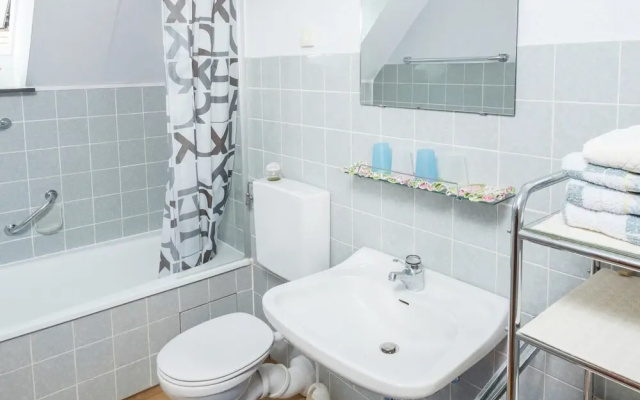 Cheerful Apartment near Historic City Center of Haslach