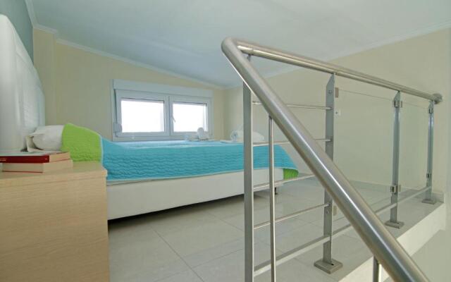 Mavridis Rooms 2