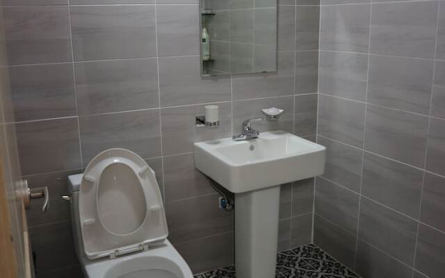 Blue Island Guesthouse - Hostel