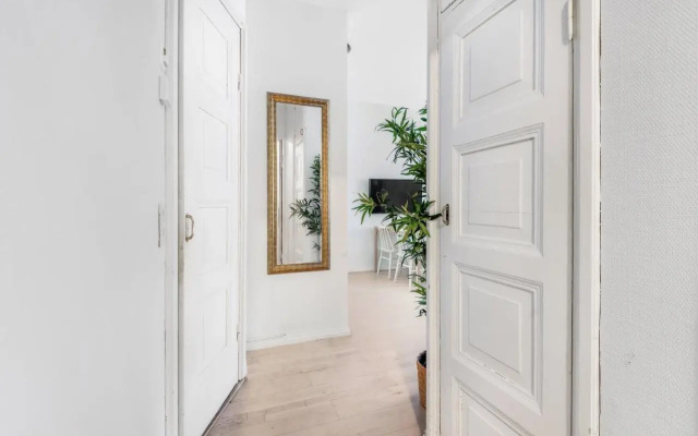 WeHost Modern Scandinavian Studio in Trendy Kallio