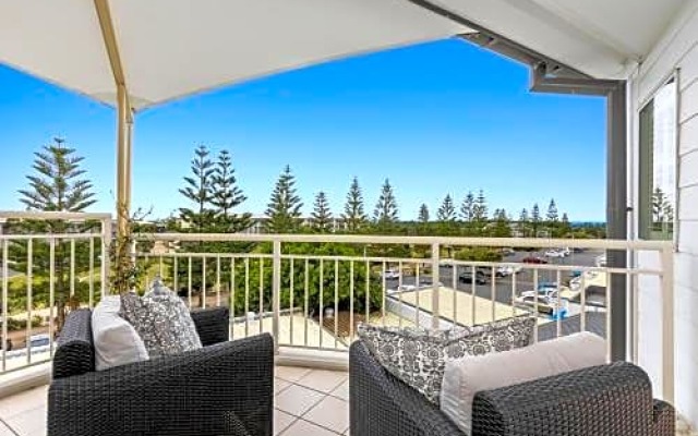 Salt 1brm apartment with Spa bath and Ocean views