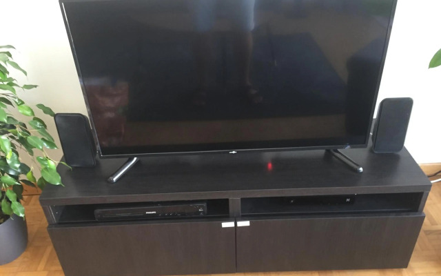 Rustig appartement met zeezicht dicht bij het centrum