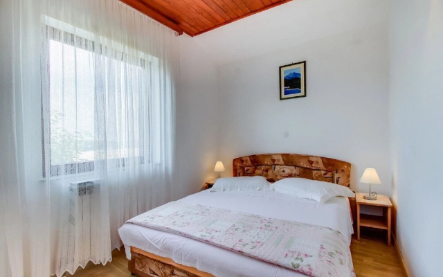 Vanda - sea View Apartment Magda