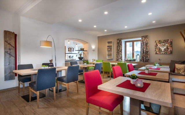 Bayern Resort Hotel garni & Apartments