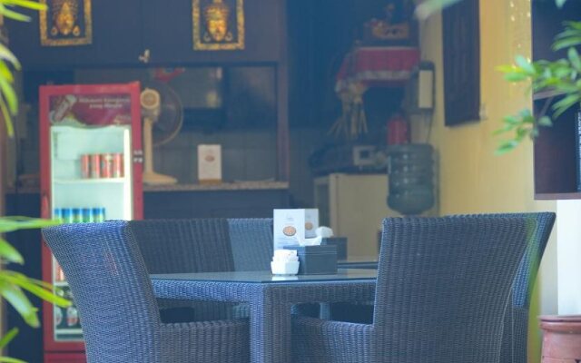 Andari Legian