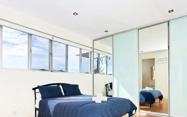The Block Escape - Ocean Views no 6