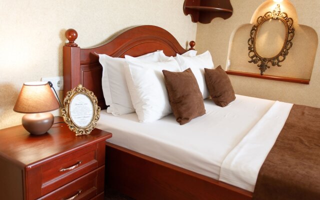 Королевский «люкс» у озера