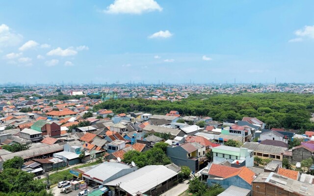 Comfort Stay 2Br At Springlake Summarecon Bekasi Apartment