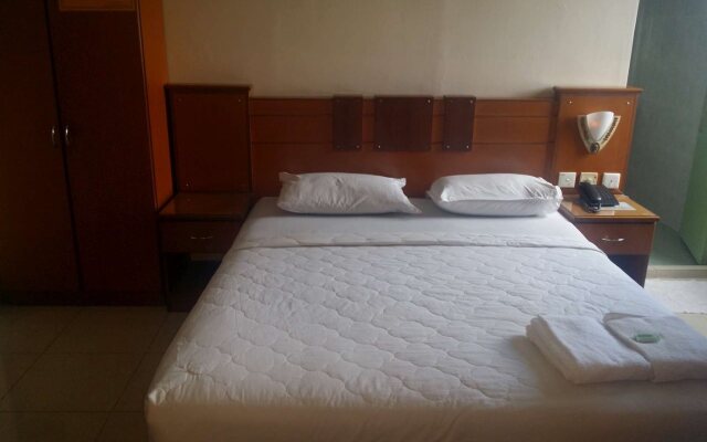 Hotel Golden