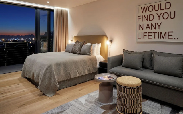 Xenia Signature Collection by Totalstay