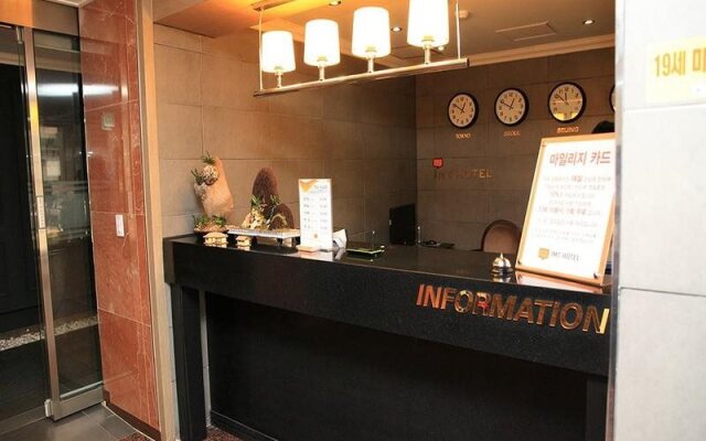 Goodstay IMT Hotel